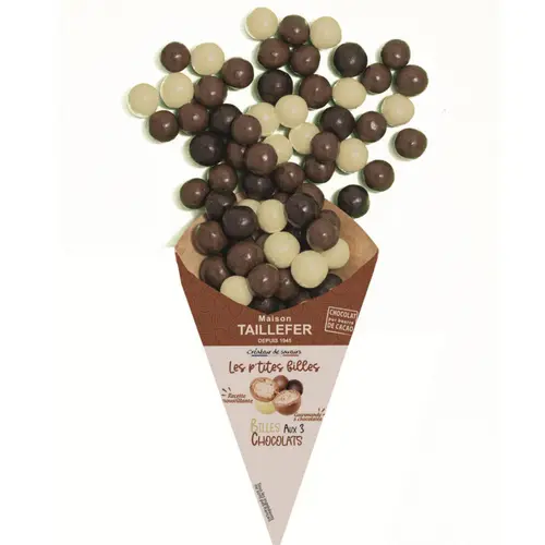 Un choix malin pour l’extérieur：Billes de céréales enrobées de 3 chocolats Maison Taillefer - dans un cornet de 140 g
