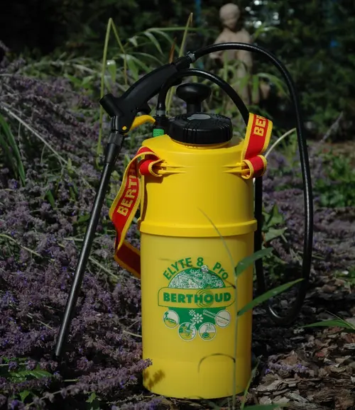 La solution pour vos extérieurs:Pulvérisateur Projardin Elyte 8 - 6 L