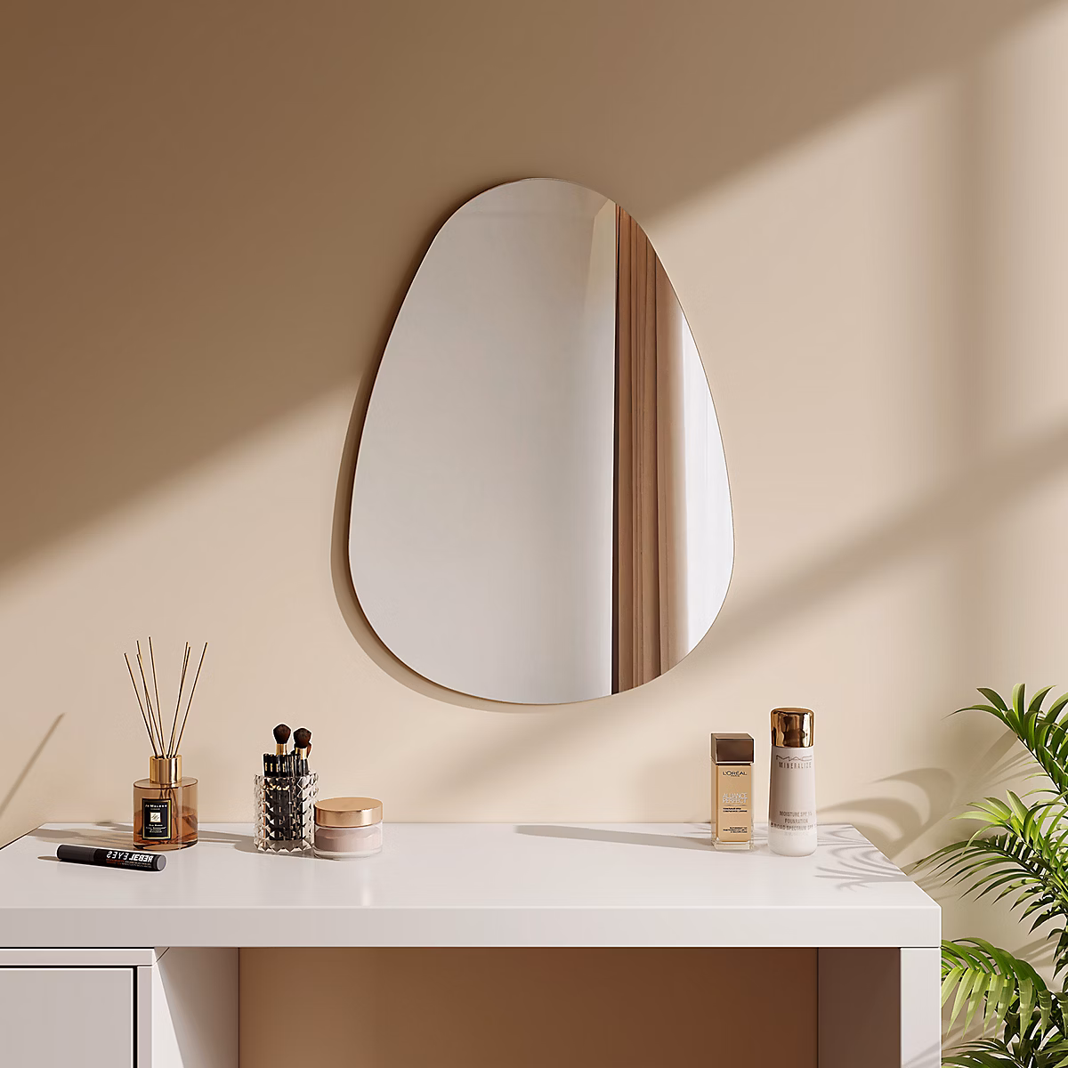 EMKE Miroir de Salle de Bain Asymétrique 50 × 70 cm – Miroir Ovale pour Salle de Bain, Miroir Mural irrégulier Miroir Décoratif