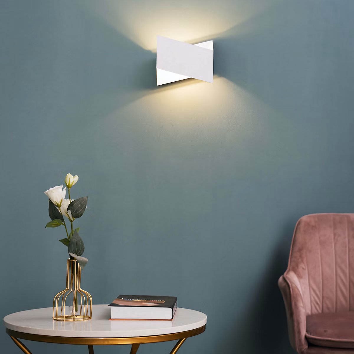 Applique origami blanc et intérieur argenté – Mykos