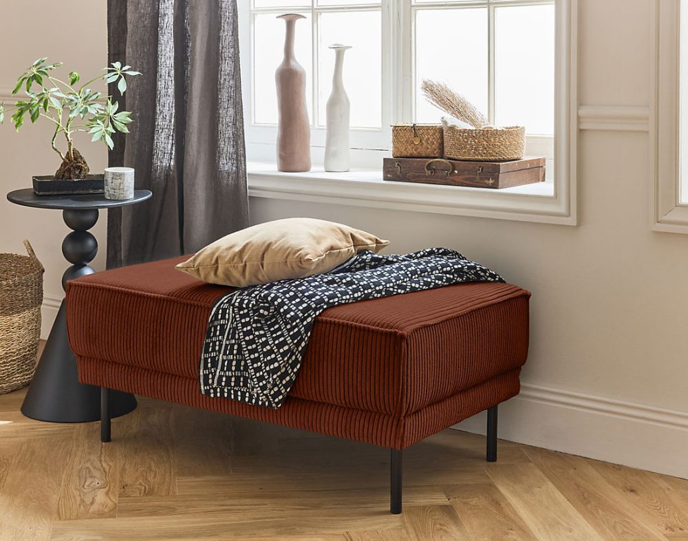 Charlie – pouf, pieds hauts, en velours côtelé, Lisa Design