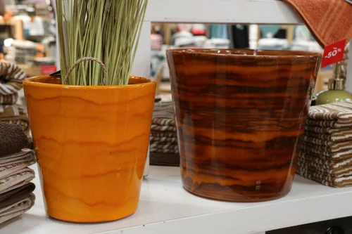 Sélection maison：Pot en terre cuite émaillée orange Savane Les Poteries d’Albi Odyssée - Ø 23 x H 21 cm