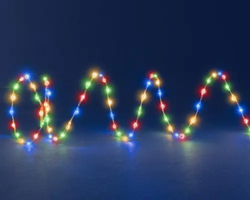 Un atout pour le jardin：Guirlande lumineuse à 300 micro-LED multicolore intense sur câble argent - 4,8 m