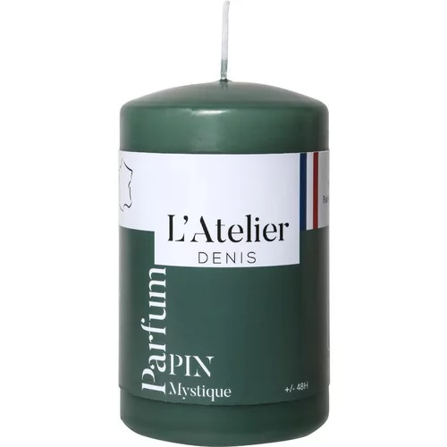 Facile dehors:Bougie cylindrique taille S vert parfum sapin L’Atelier de Denis - Ø 6,8 x H 11 cm