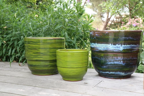 Sélection jardin:Vase en terre cuite émaillée vert Forêt Les Poteries d’Albi Rebord - Ø 30 x H 27 cm
