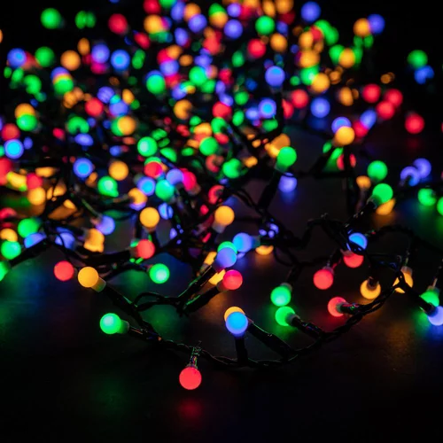 Pour un jardin accueillant:Guirlande lumineuse LED à lumière animée multicolore sur secteur - 9 m