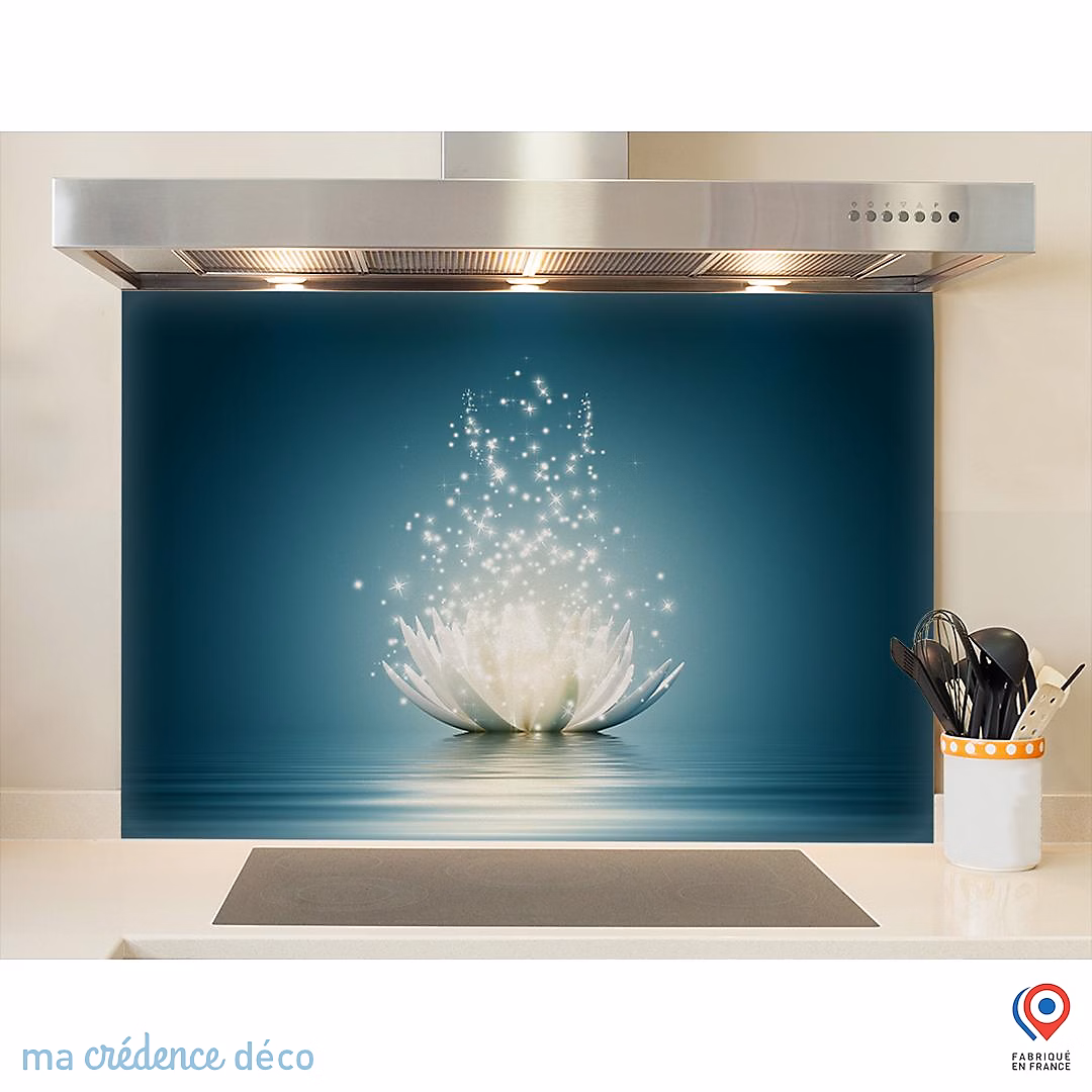 Crédence cuisine fond de hotte Lotus et lumière 3 – Verre trempé | L 60 cm x H 45 cm | MaCrédenceDéco