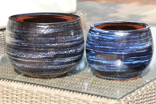 Pour vos espaces verts：Pot en terre cuite émaillée bleu Nuit étoilée Les Poteries d’Albi Le Liseré - Ø 20 x H 17 cm