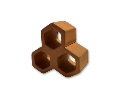Pour compléter votre jardin：Abri hexagonal pour aquarium en céramique coloris marron Gioiashrimp - Taille S