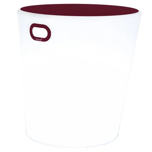 Fonctionnel au jardin：Tabouret lumineux Inoui coloris noir en polyéthylène Fermob - 44 cm