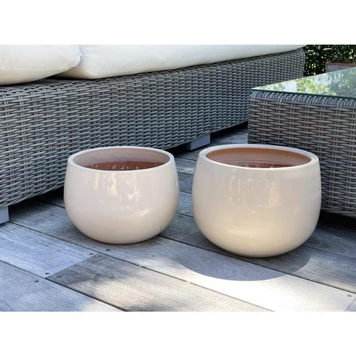 Pour mieux équiper vos extérieurs:Pot coloris beige en terre émaillée le lisère - Ø 20 cm