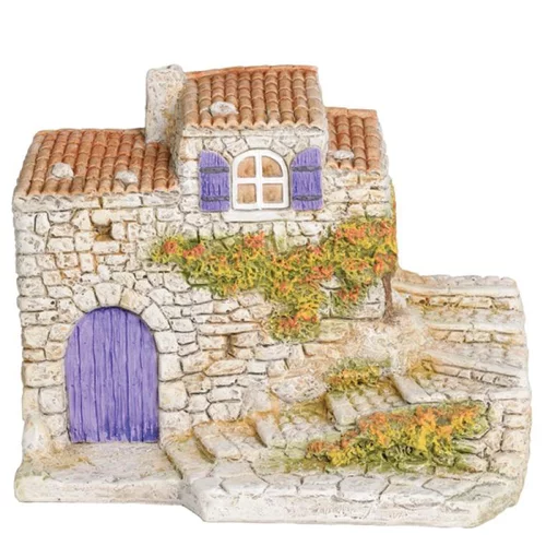 Pour faciliter la vie dehors：Maison aux escaliers santons Escoffier