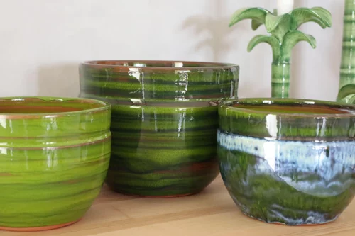 À adopter pour l’extérieur：Pot en terre cuite émaillée vert forêt Les Poteries d'Albi Austral - Ø 16 x H 13 cm