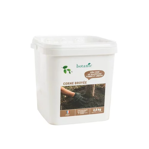 Facile à intégrer au jardin:Engrais corne broyée botanic® - 2,5 kg