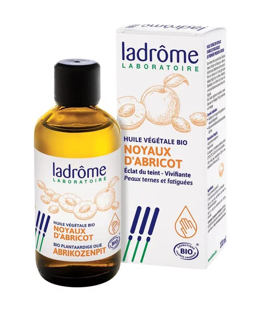 Tout pour le jardin:Huile de noyaux d'abricot. Le flacon de 100 ml