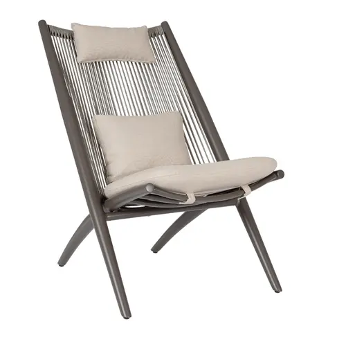 Idéal pour l’extérieur:Fauteuil lounge coloris cocoa en aluminium et corde Bizzotto Aloha - 66 x 84 x 98 cm